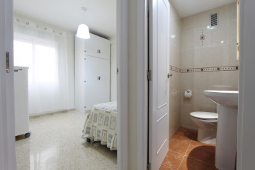 Pisos-Alquiler-Alaquas-2348973-Foto-23-Carrousel