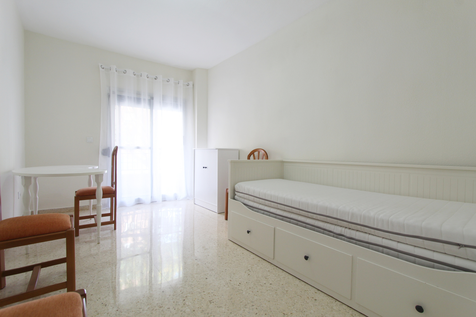 Pisos-Alquiler-Alaquas-2348973-Foto-12