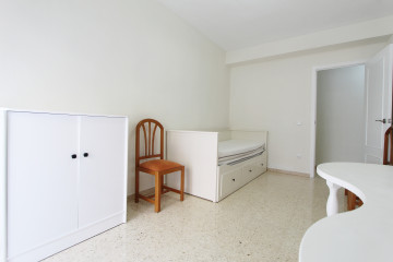 Pisos-Alquiler-Alaquas-2348973-Foto-12-Carrousel