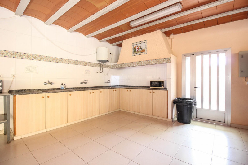 Naves-Venta-La Llosa-1037041-Foto-15