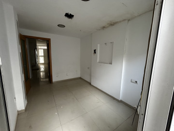 Locales-Venta-Alaquas-2355623-Foto-21-Carrousel