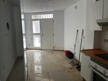 Locales-Venta-Alaquas-2355623-Foto-27-Carrousel