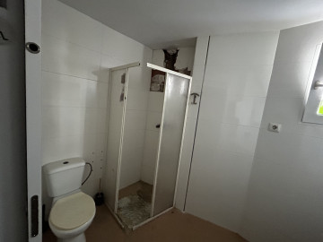 Locales-Venta-Alaquas-2355623-Foto-14-Carrousel