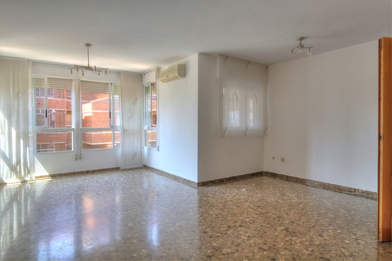 Pisos-Venta-Vila-real-1092068-Foto-2