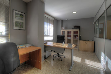 Oficinas-Venta-Vila-real-979655-Foto-1-Carrousel