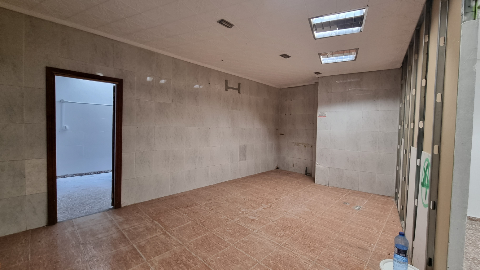 Locales-Venta-Vila-real-990753-Foto-5