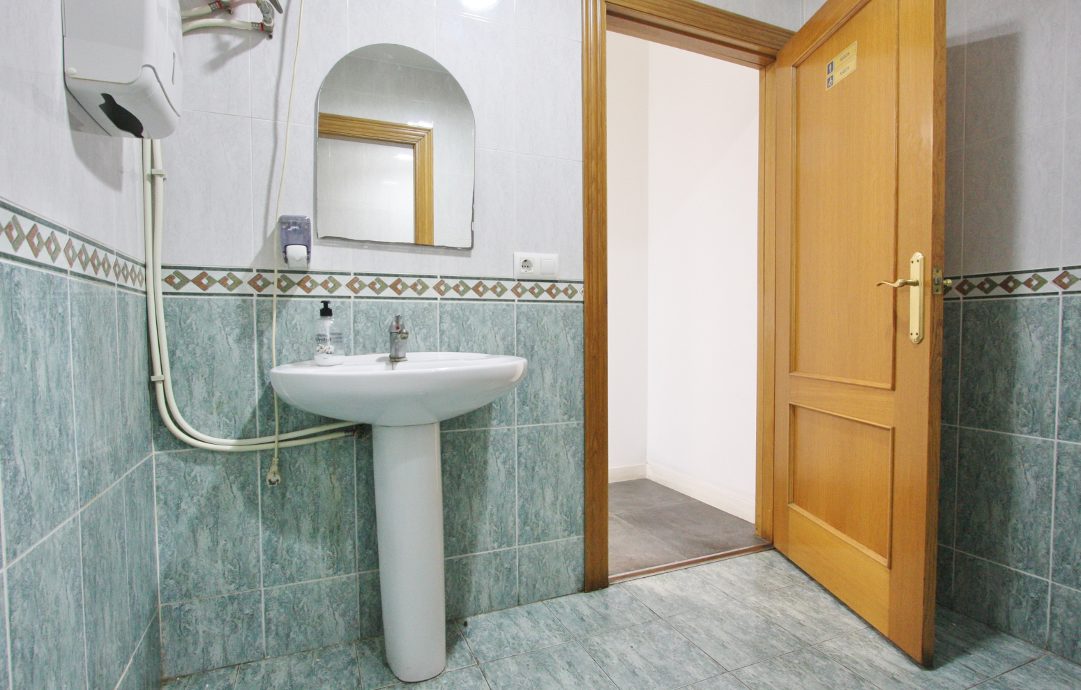 Locales-Venta-Torrent-2355727-Foto-21