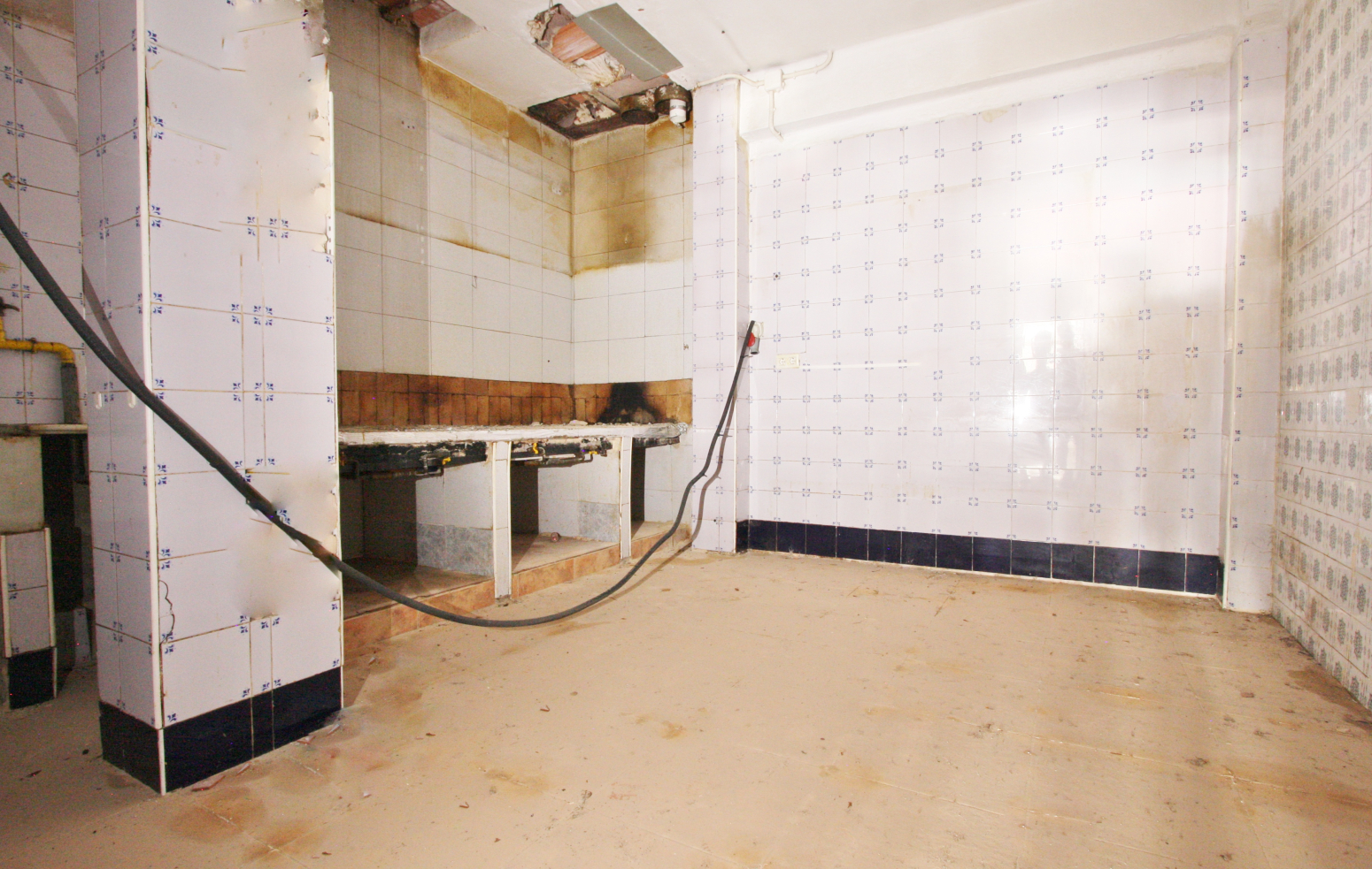 Locales-Venta-Manises-2364897-Foto-4