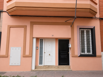 Locales-Venta-Sagunto-2290029-Foto-1-Carrousel