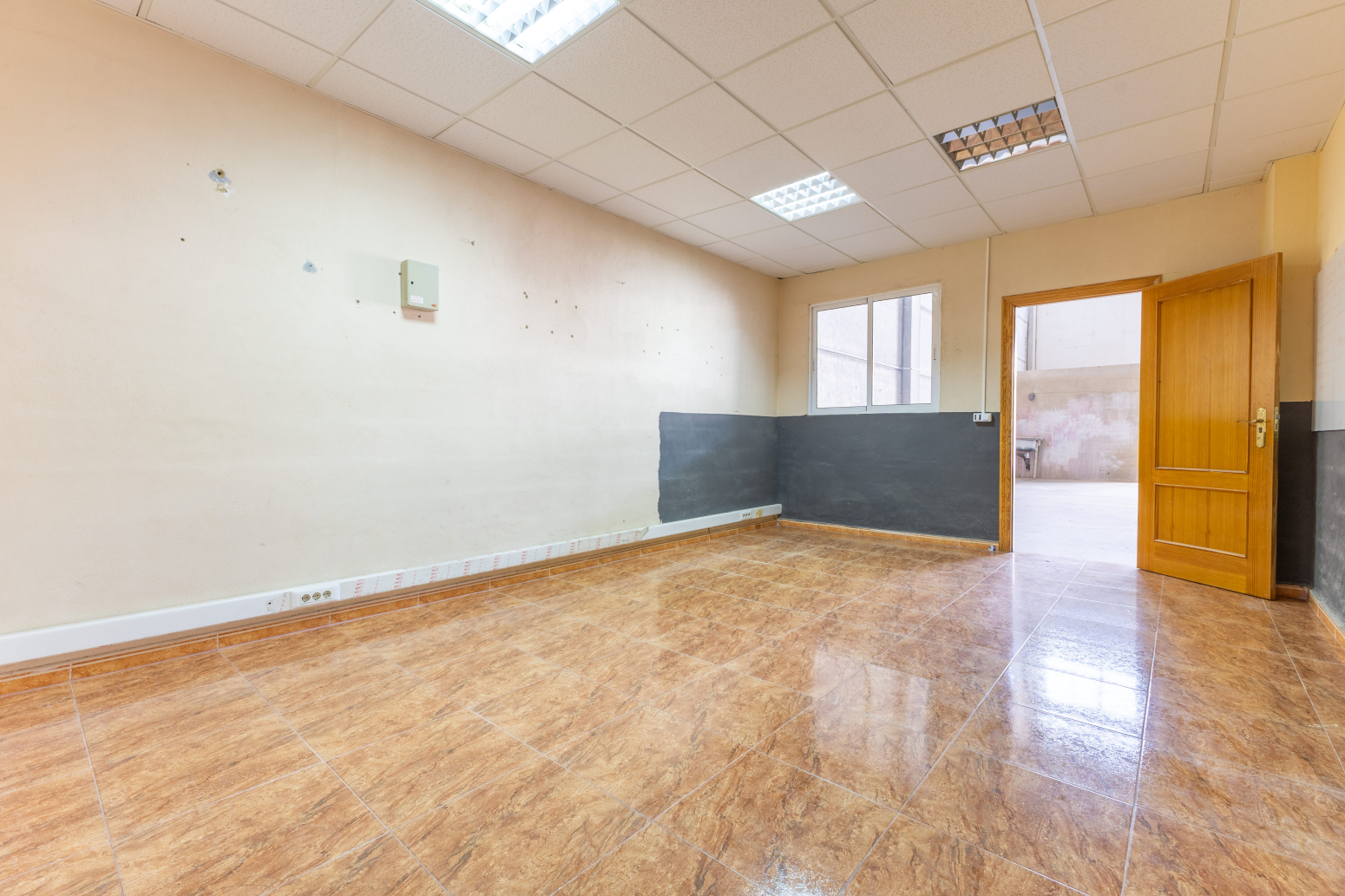 Naves-Alquiler-Sagunto-2210011-Foto-14