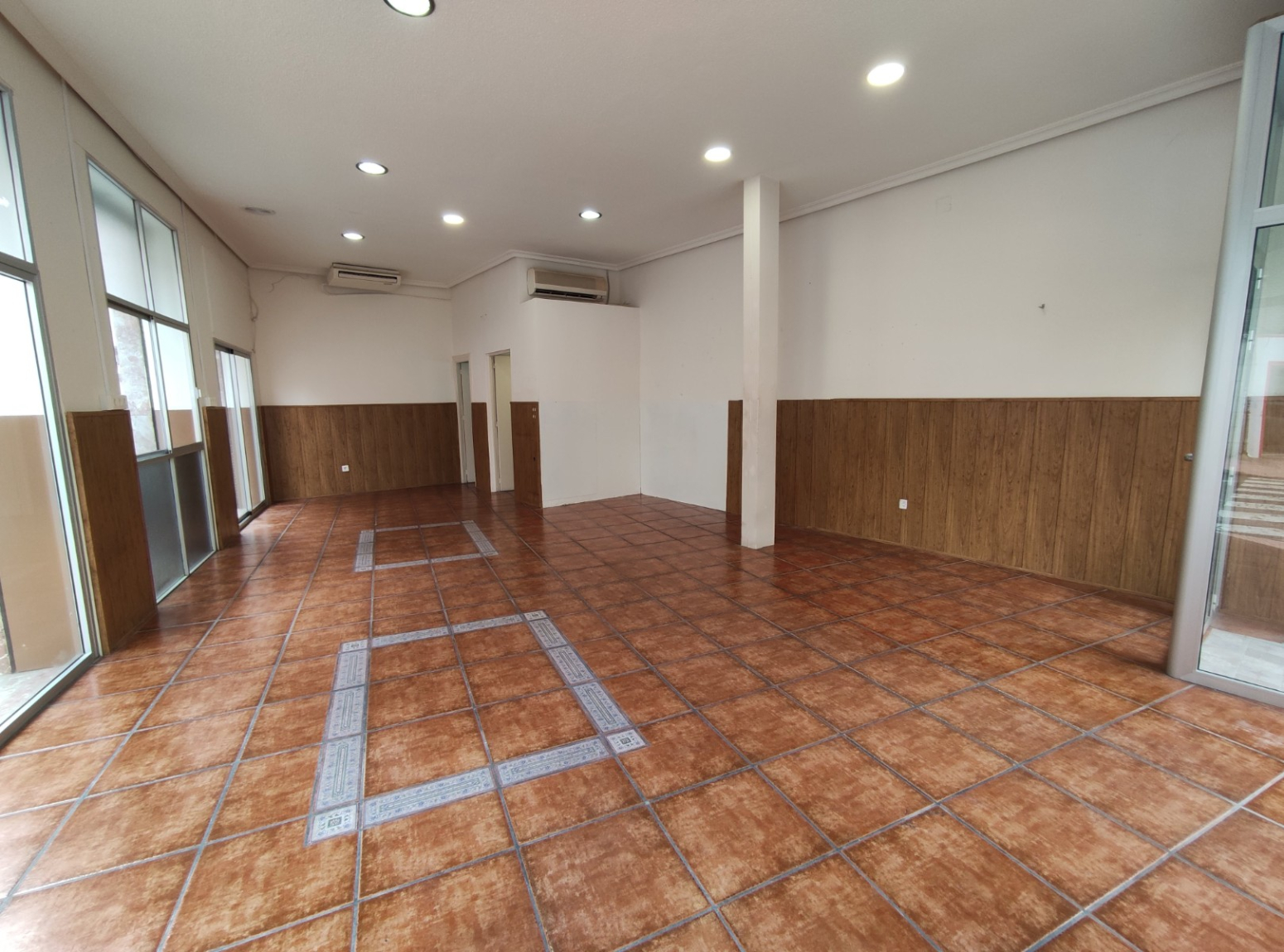 Locales-Venta-Elche-1028301-Foto-7