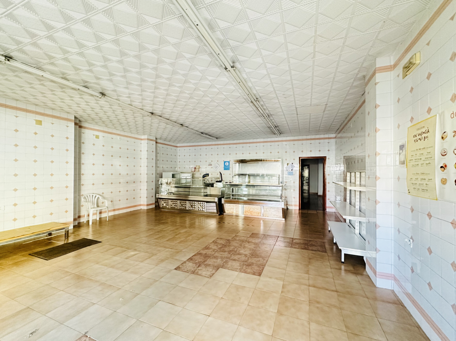 Locales-Venta-Museros-1728122-Foto-1
