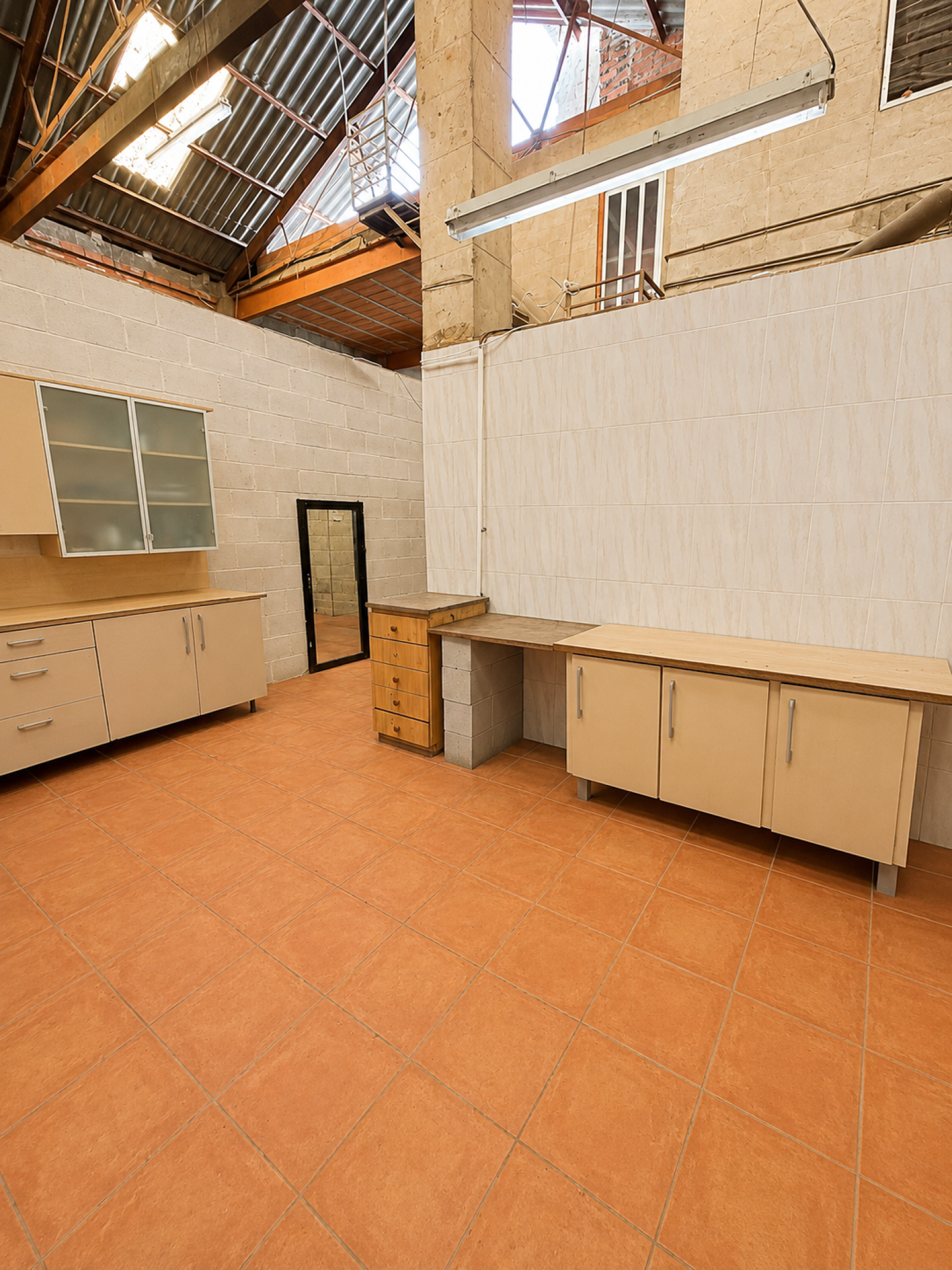 Locales-Venta-RafelbuÃ±ol-Rafelbunyol-2364854-Foto-11