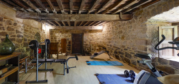 Gimnasio y sala de lavandería 