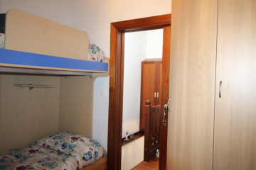 Armario y literas segunda habitación 