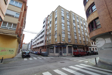 Pisos-Venta-GijÃ³n-1680835-Foto-1-Carrousel