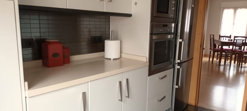 Exterior, reformado con mucho gusto y �junto al Parque Pericones y Avda Llano!