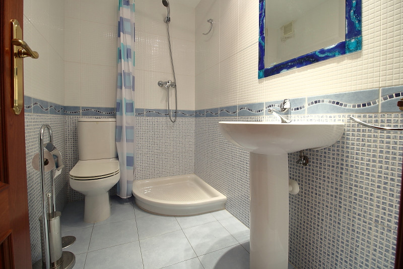 Vivienda para entrar, dos dormitorios con garaje y trastero