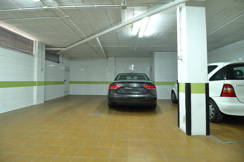Vivienda para entrar, dos dormitorios con garaje y trastero