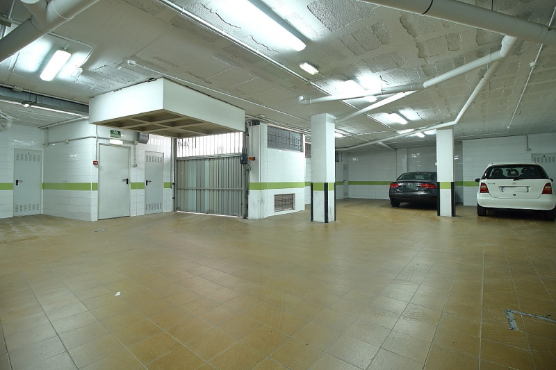 Vivienda para entrar, dos dormitorios con garaje y trastero