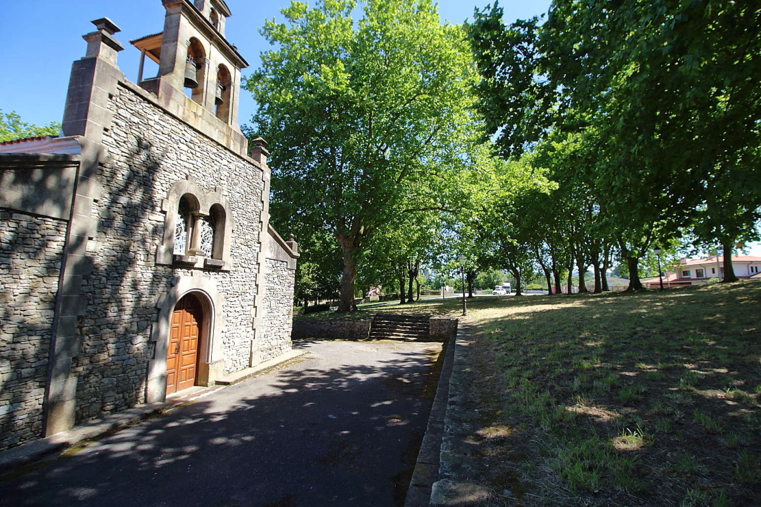 Alrededores