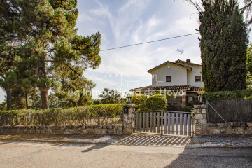 Casas o chalets-Venta-Hoyo de Manzanares-2348334