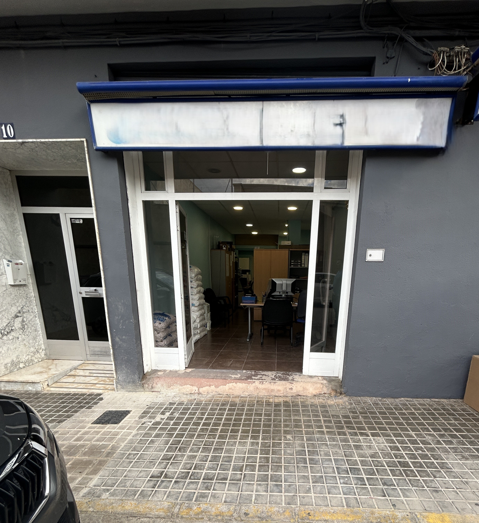 Locales-Venta-Manises-1420525-Foto-1