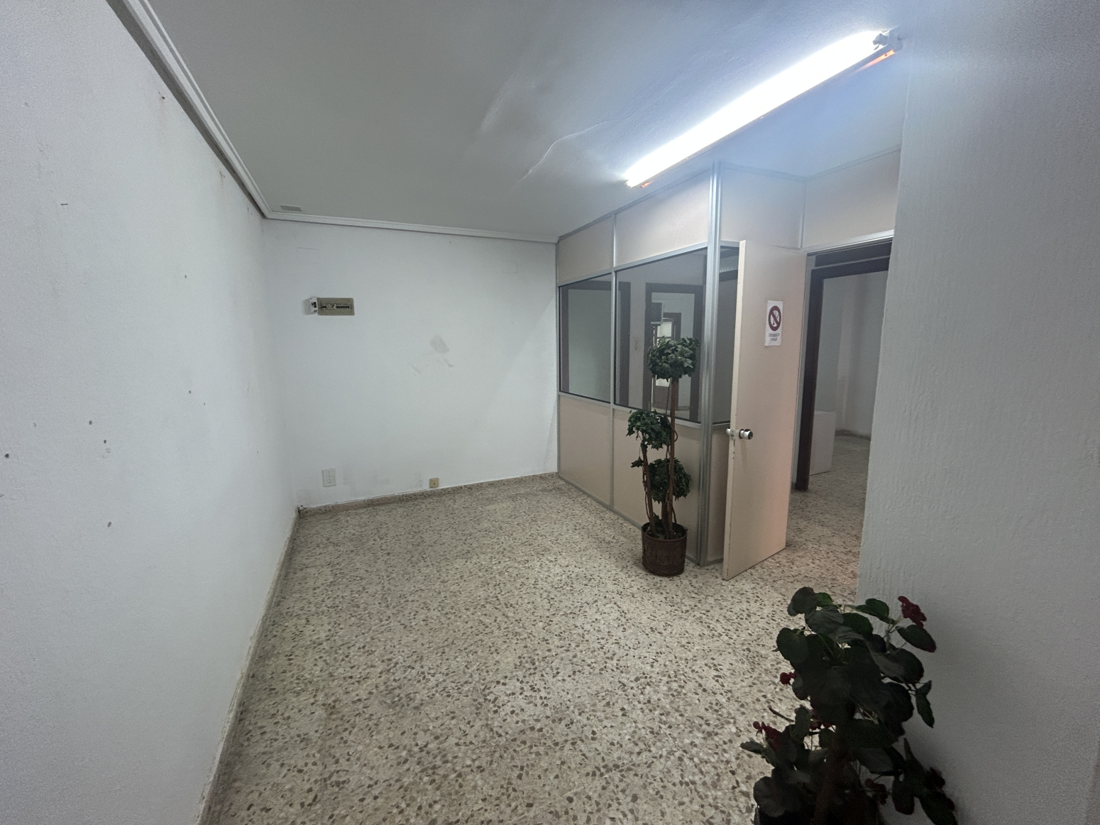 Negocios-Alquiler-Manises-1722699-Foto-4
