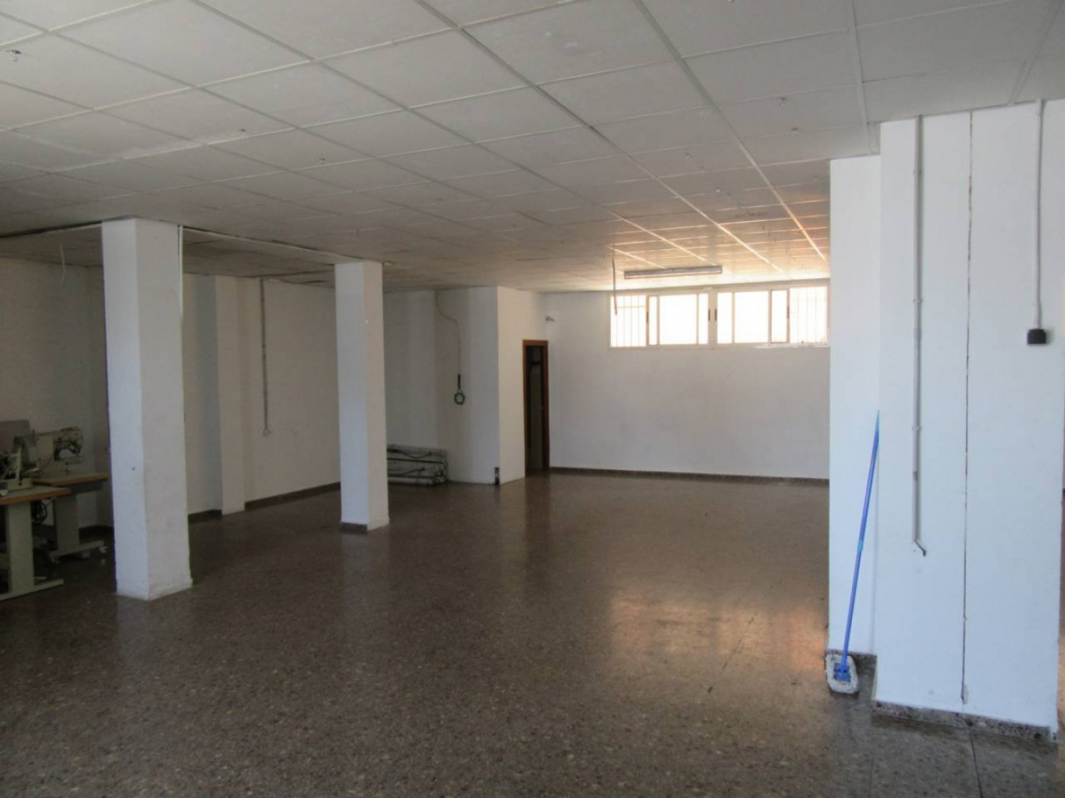 Locales-Venta-Mislata-1042560-Foto-3