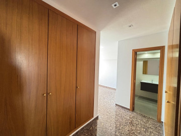 Pisos-Alquiler-Valencia-1725585-Foto-7-Carrousel