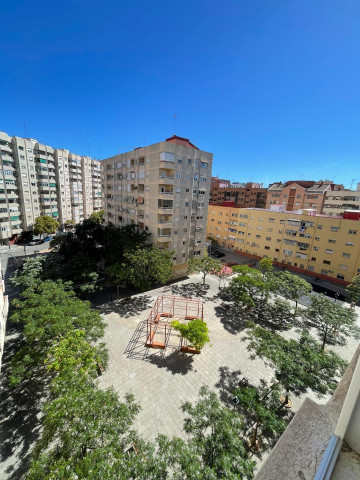 Pisos-Alquiler-Valencia-2106374-Foto-3-Carrousel