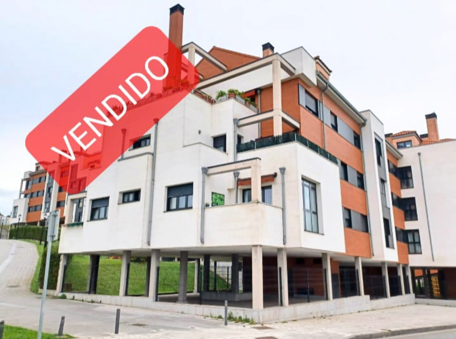 Pisos-Venta-GijÃ³n-1049365-Foto-1