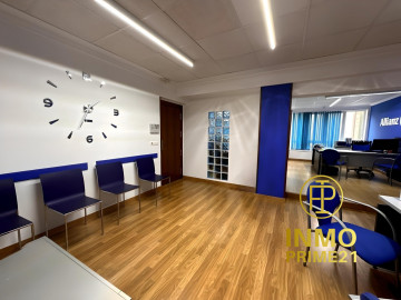 Oficinas-Venta-Torrelavega-1005667-Foto-10-Carrousel