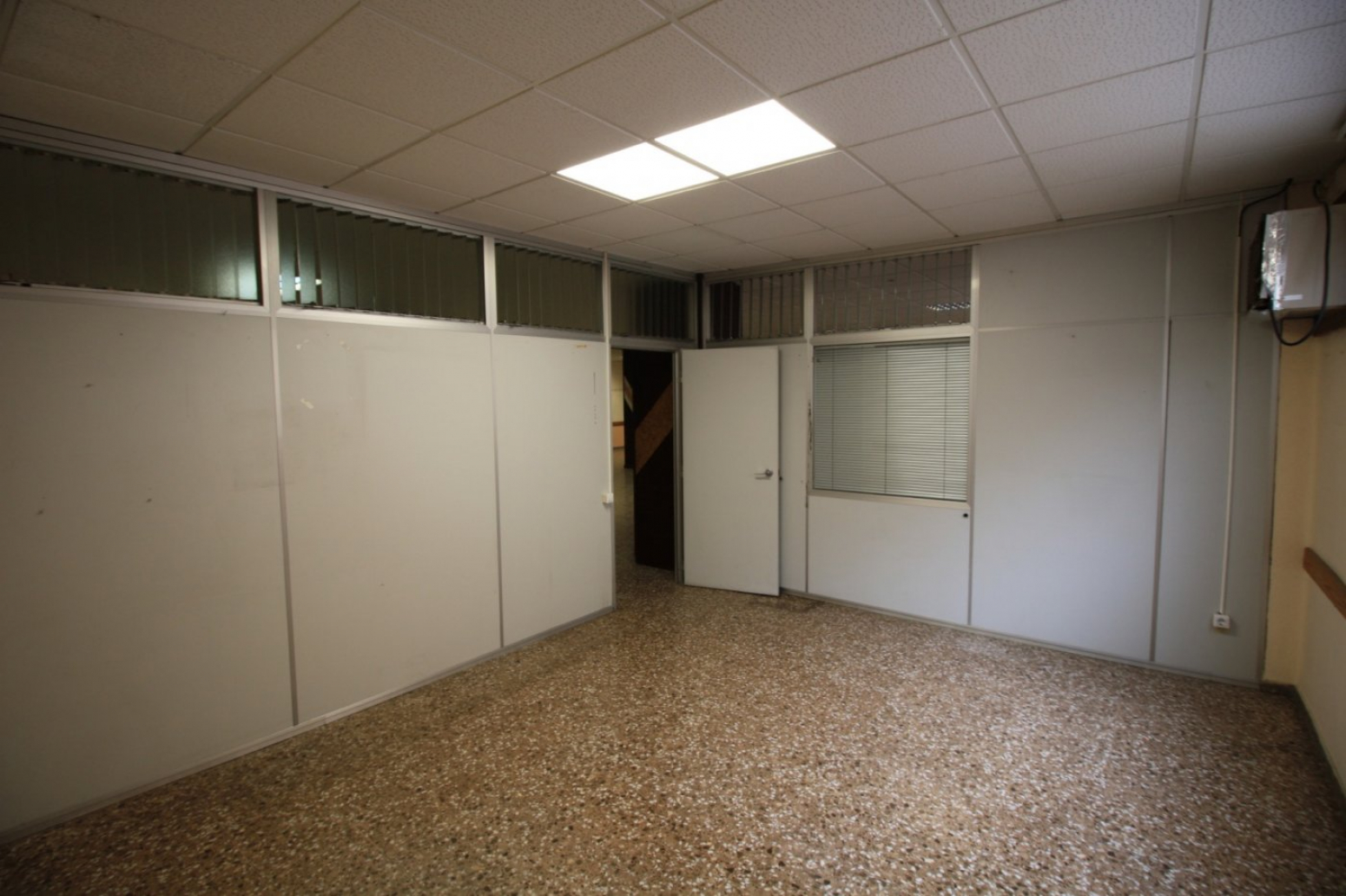 Negocios-Alquiler-Paterna-1003991-Foto-21