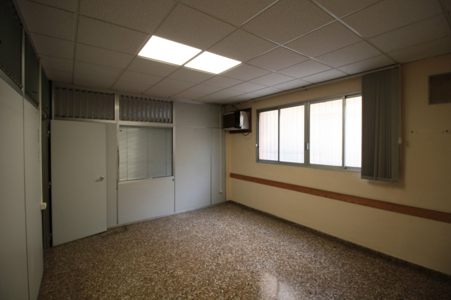 Negocios-Alquiler-Paterna-1003991-Foto-15