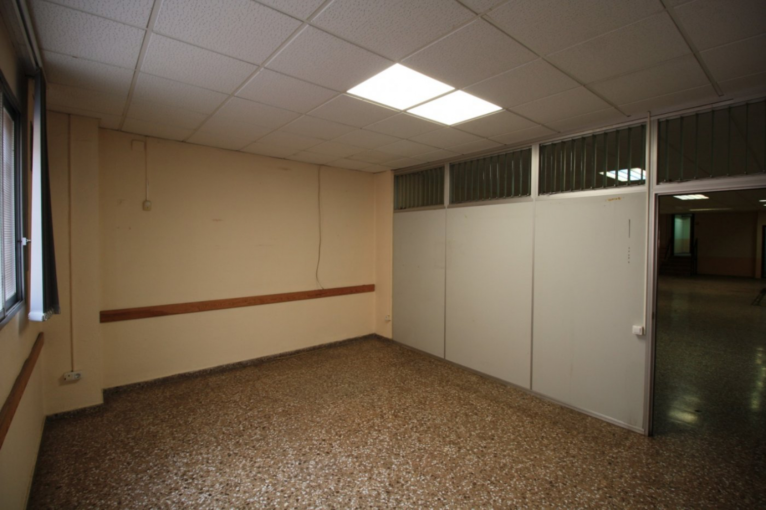 Negocios-Alquiler-Paterna-1003991-Foto-27