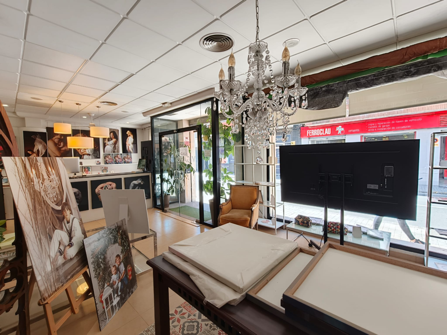 Locales-Alquiler-Paterna-1077338-Foto-3
