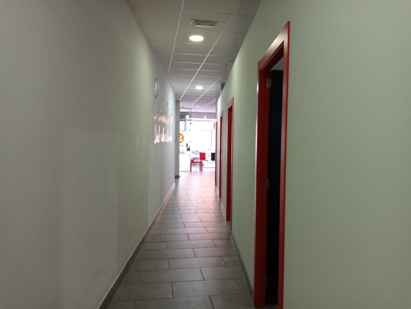 Locales-Alquiler-Silla-1022990-Foto-10