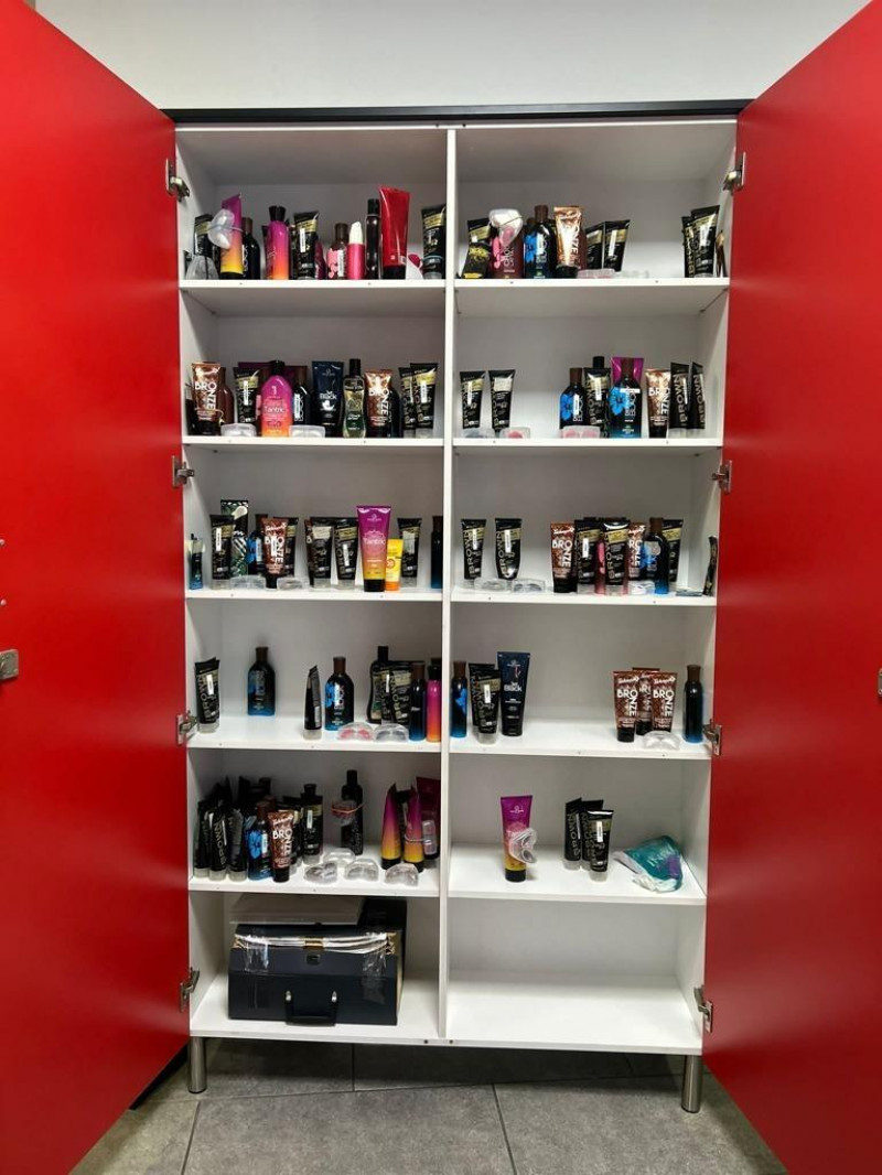 Locales-Alquiler-Silla-1022990-Foto-20