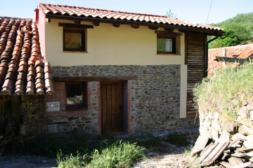 Casas o chalets-Venta-Vega de LiÃ©bana-1040497-Foto-1-Carrousel