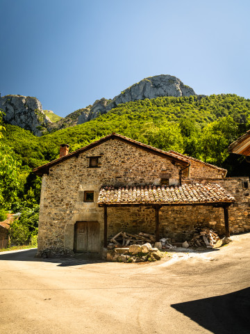 Casas o chalets-Venta-Vega de Liébana-2356149-Foto-3-Carrousel
