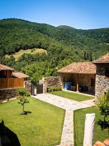 Casas o chalets-Venta-Vega de Liébana-2356149-Foto-1-Carrousel