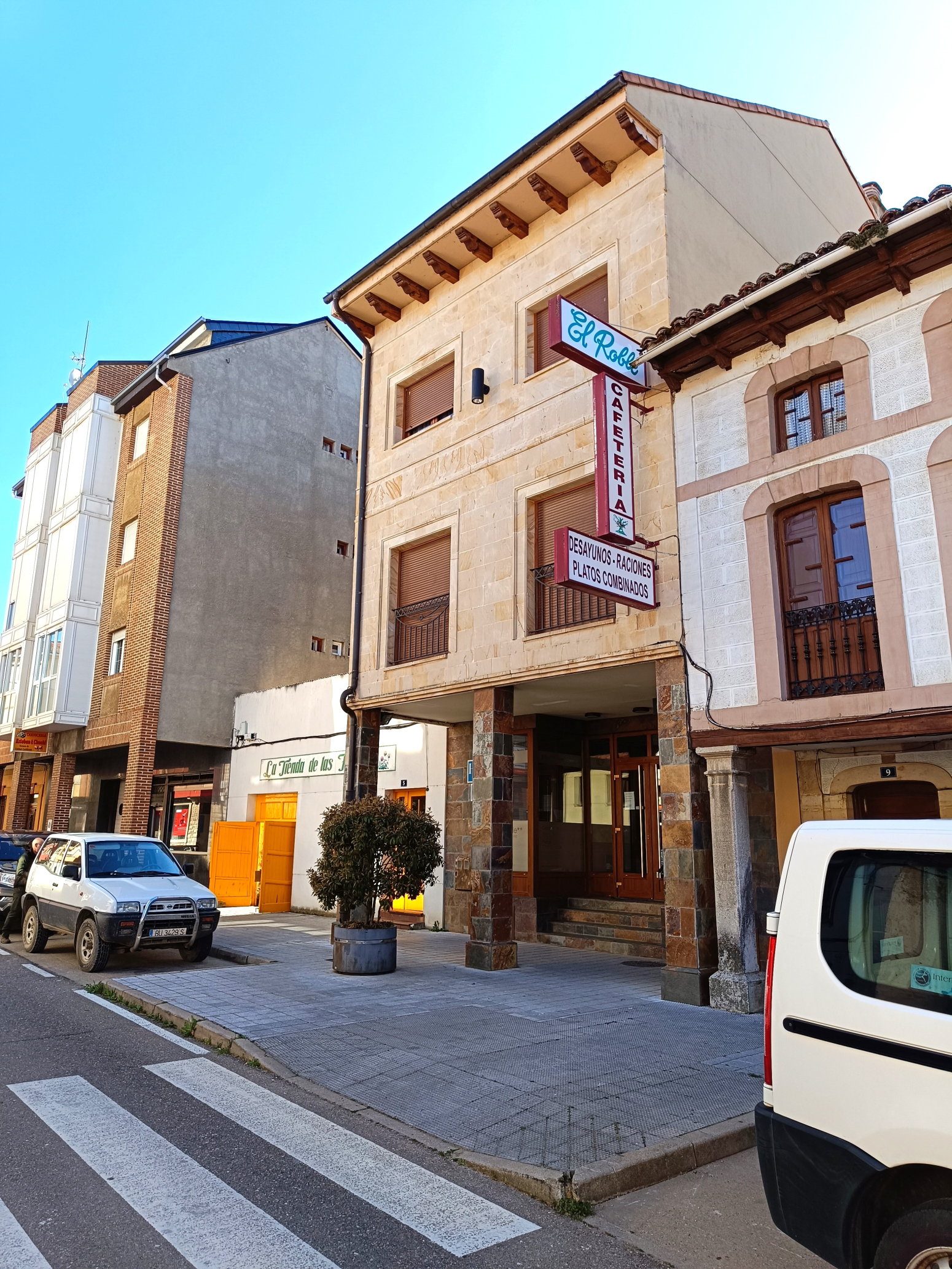 Negocios-Venta-Cervera de Pisuerga-1089262-Foto-6