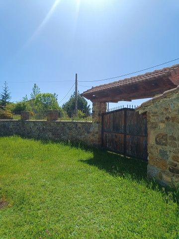 Casas o chalets-Venta-Cervera de Pisuerga-1101781-Foto-1-Carrousel