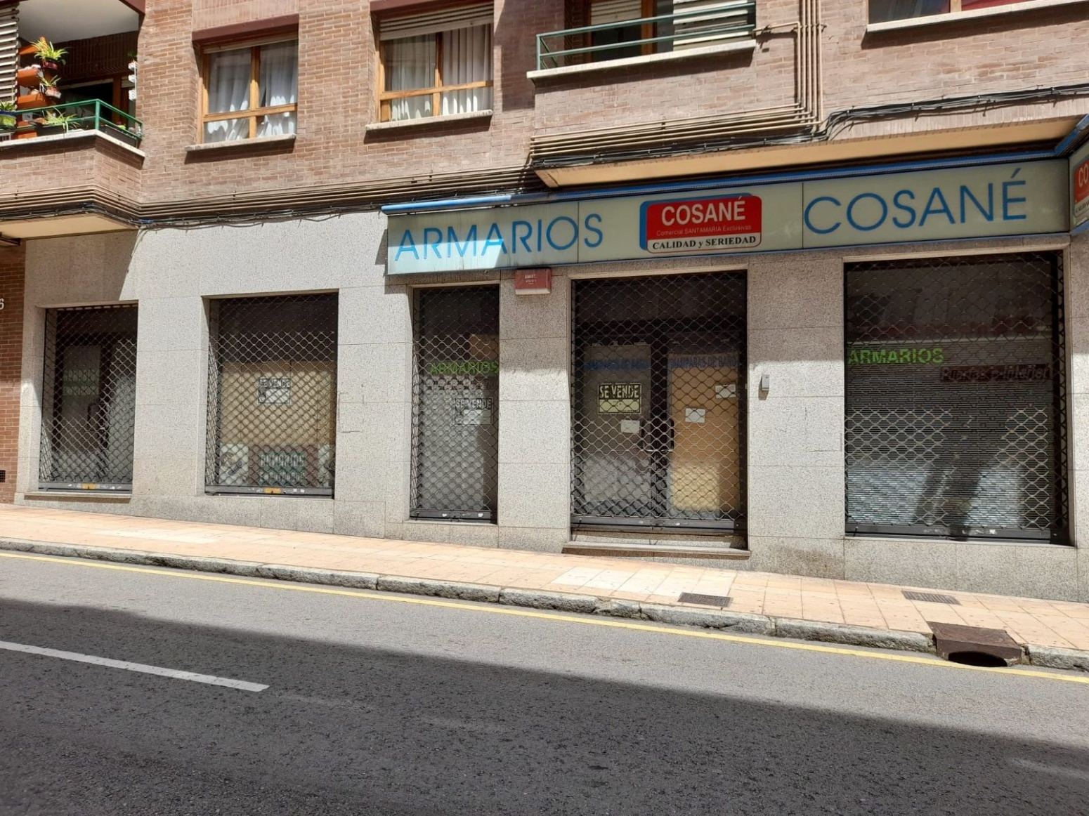 Locales-Venta-Oviedo-1046371-Foto-1