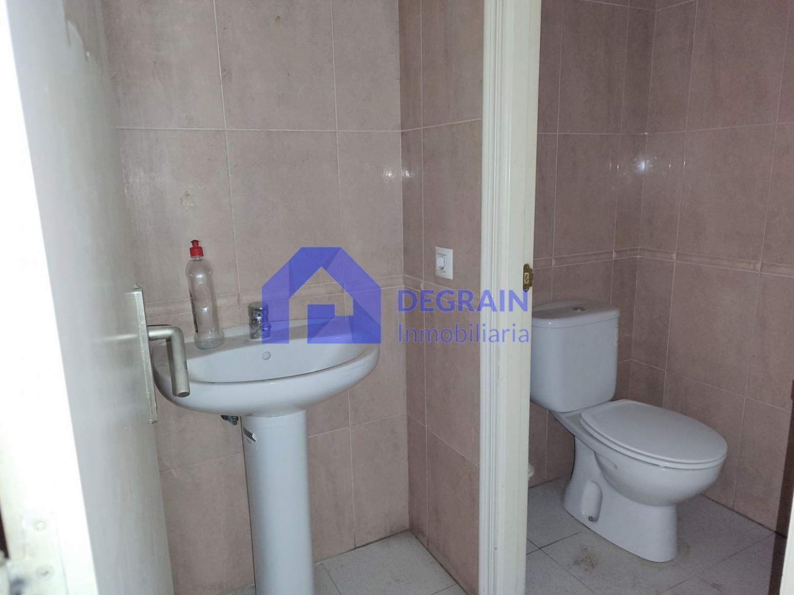 Locales-Venta-Oviedo-1051284-Foto-18