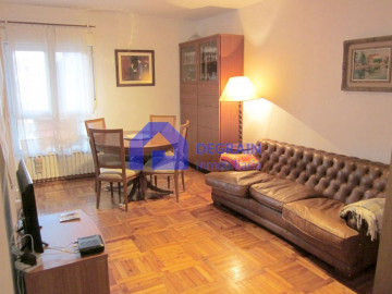 Pisos-Venta-Oviedo-1051328-Foto-2-Carrousel