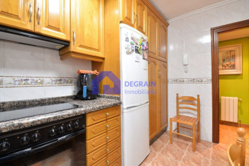 Pisos-Venta-Oviedo-1051400-Foto-5-Carrousel