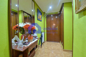 Pisos-Venta-Oviedo-1051400-Foto-12-Carrousel