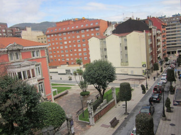 Locales-Alquiler-Oviedo-1051462-Foto-15-Carrousel